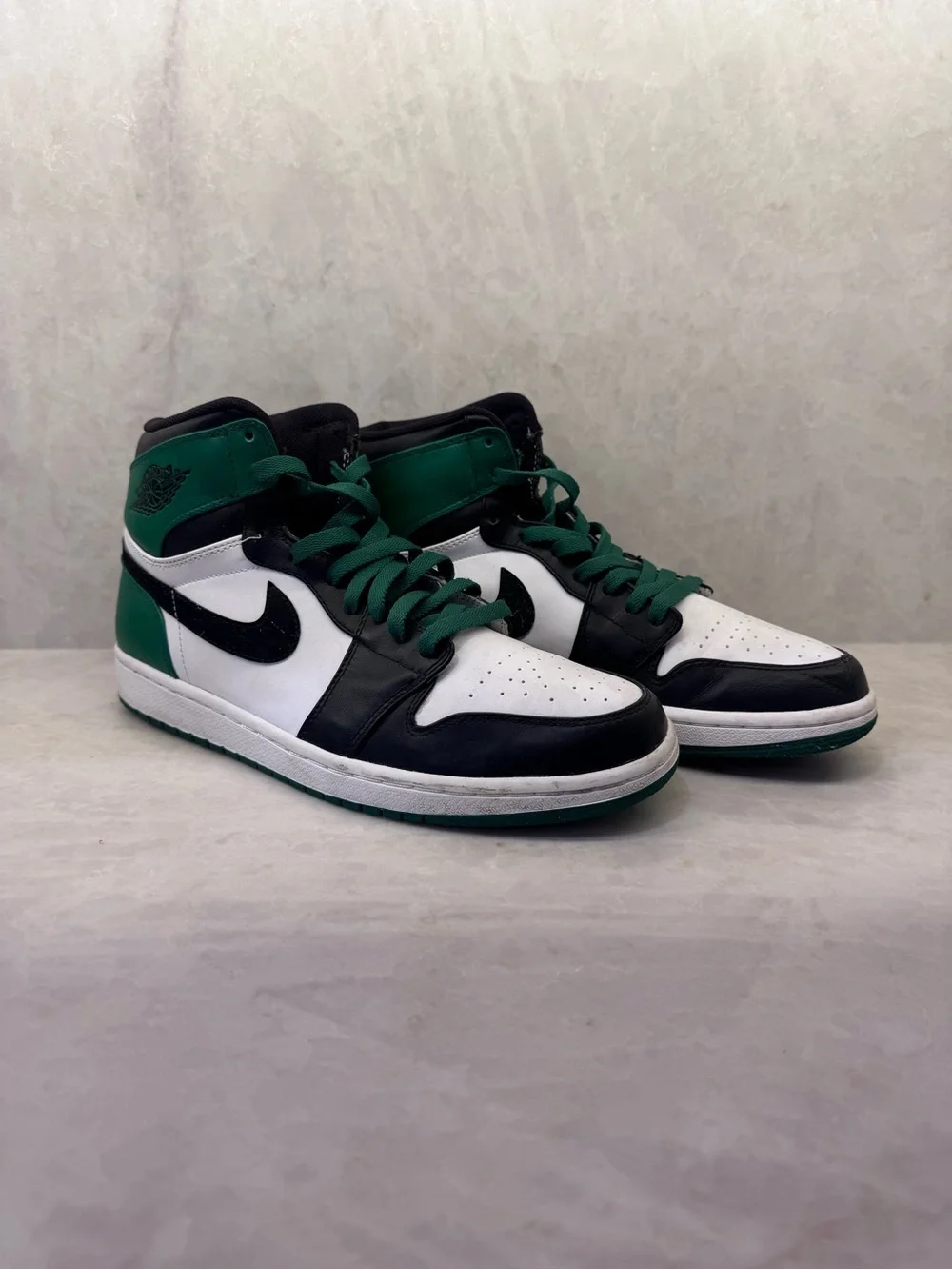 Nike Air Jordan 1 Retro High Celtics Authentic 2009